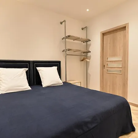 Lägenhet Le Lierre Cagnes-sur-Mer